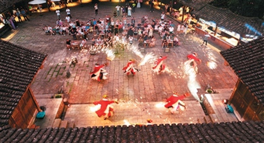 暑期消費(fèi)熱力十足